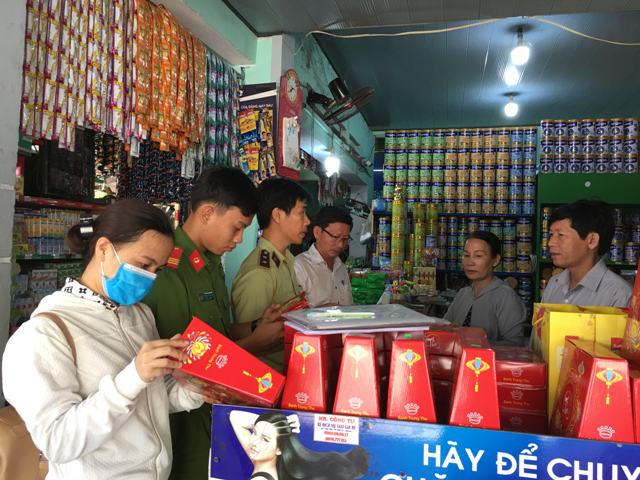 Kiểm tra vệ sinh an toàn thực phẩm dịp Tết Trung thu 2020
