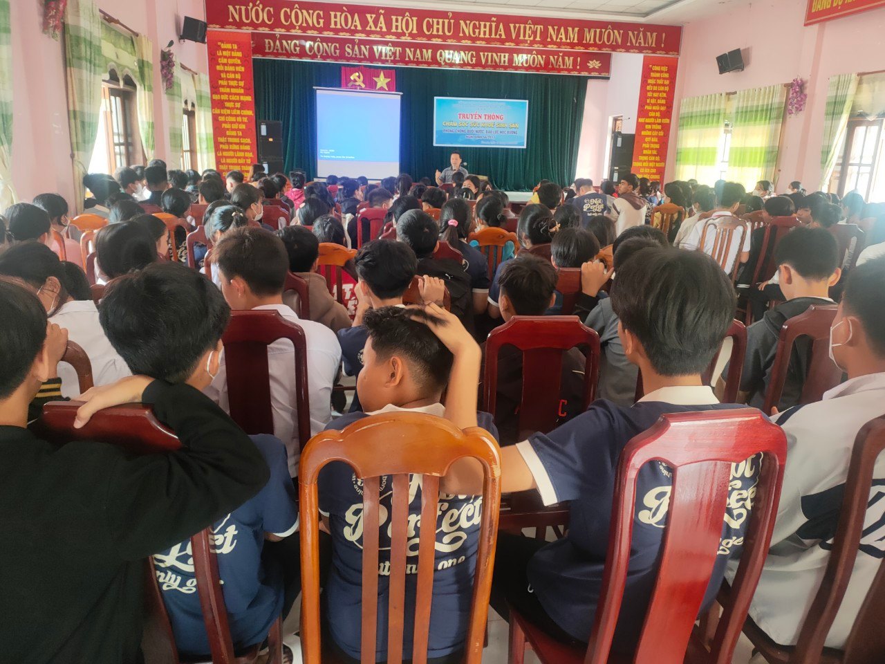 Truyền thông về kỹ năng phòng, chống đuối nước, tai nạn thương tích cho trẻ em